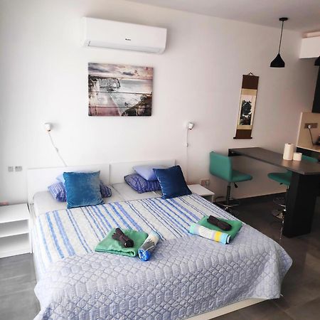 Relax&Dream Apartment Long Beach Agios Georgios  Exterior foto